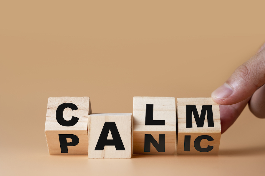dental anxiety, managing dental fear, relaxation, i hate the dentist, cubes showing "panic" to "calm"