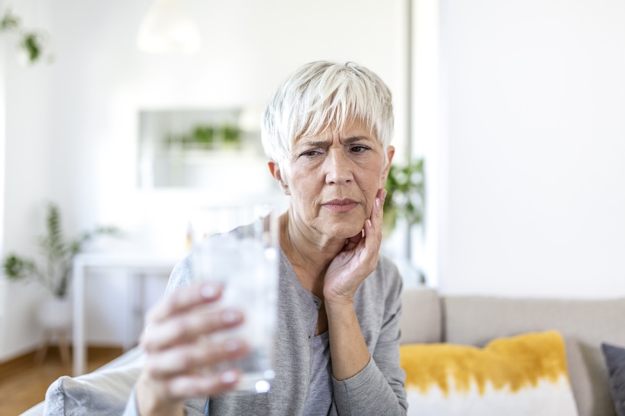 sensitive teeth from drinking ice water